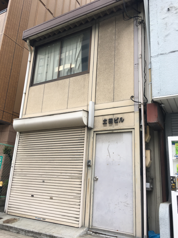 ビル外観
