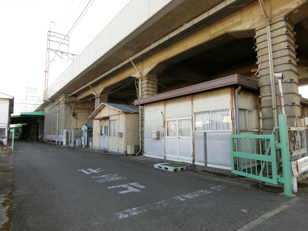 桜区田島8丁目貸倉庫